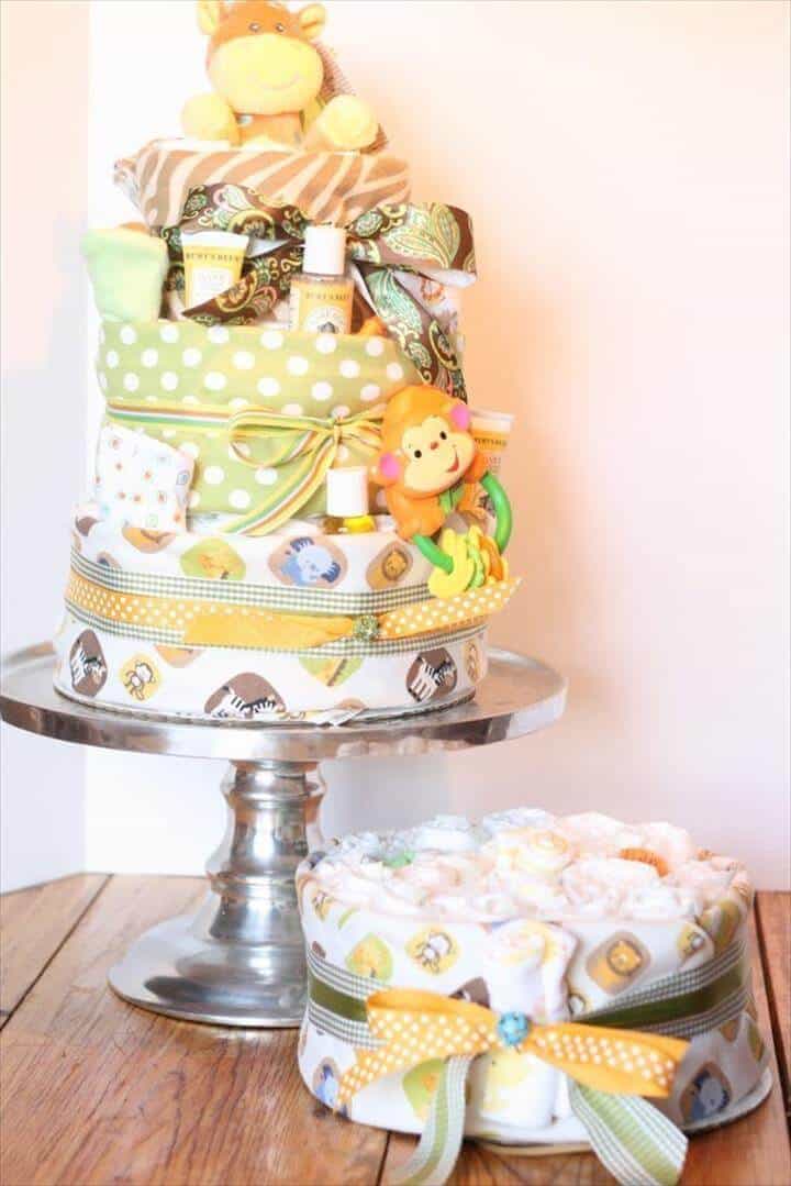 pastel de pañales de baby shower fresco