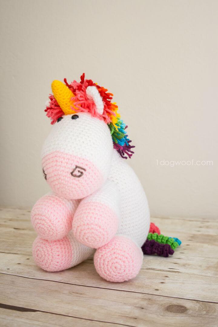 Cómo hacer un patrón de unicornio arcoíris de crochet gratis