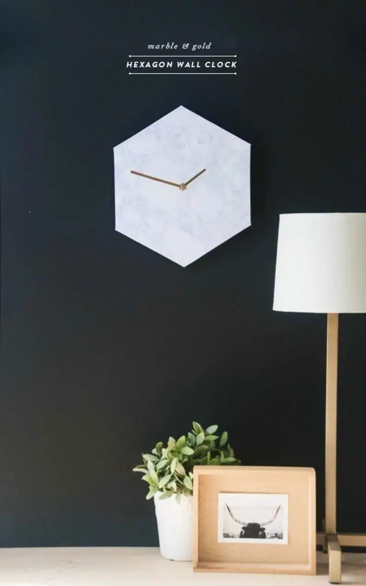 Reloj de pared de mármol hexagonal de bricolaje