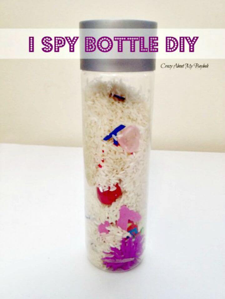 DIY I Spy Bottle Seek and Find para niños pequeños