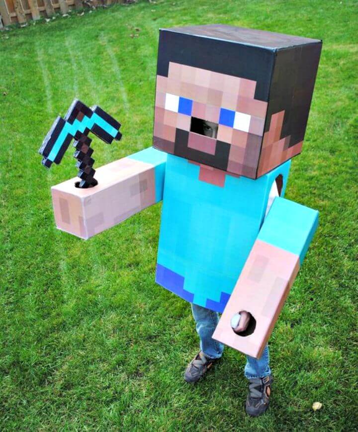 Cómo hacer un disfraz de Steve de Minecraft para que jueguen los niños 