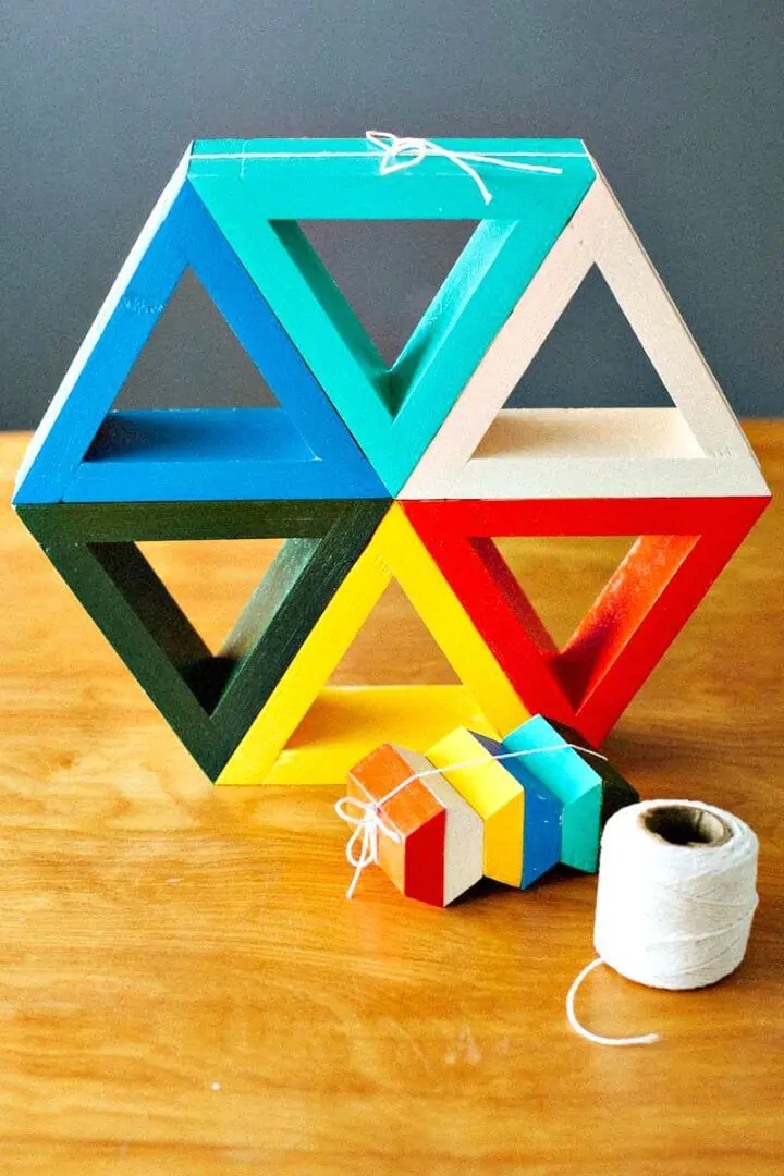 Cómo hacer estantes triangulares - Bricolaje