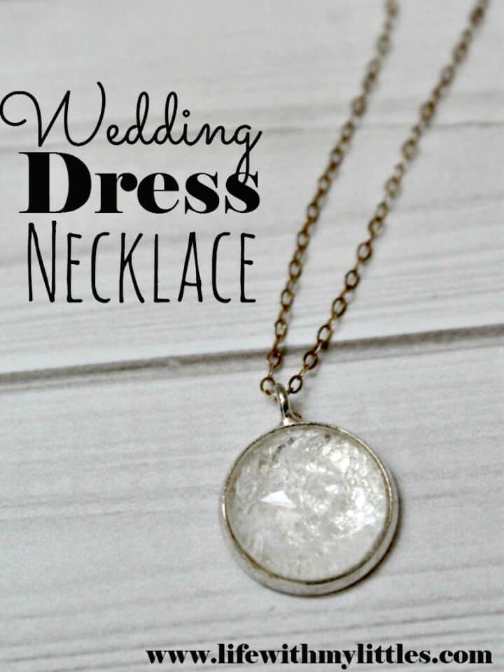 Cómo hacer un collar con colgante de vestido de novia - DIY