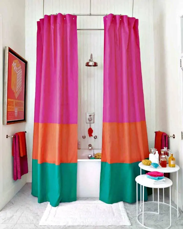 Bonita cortina de ducha de bloque de color DIY