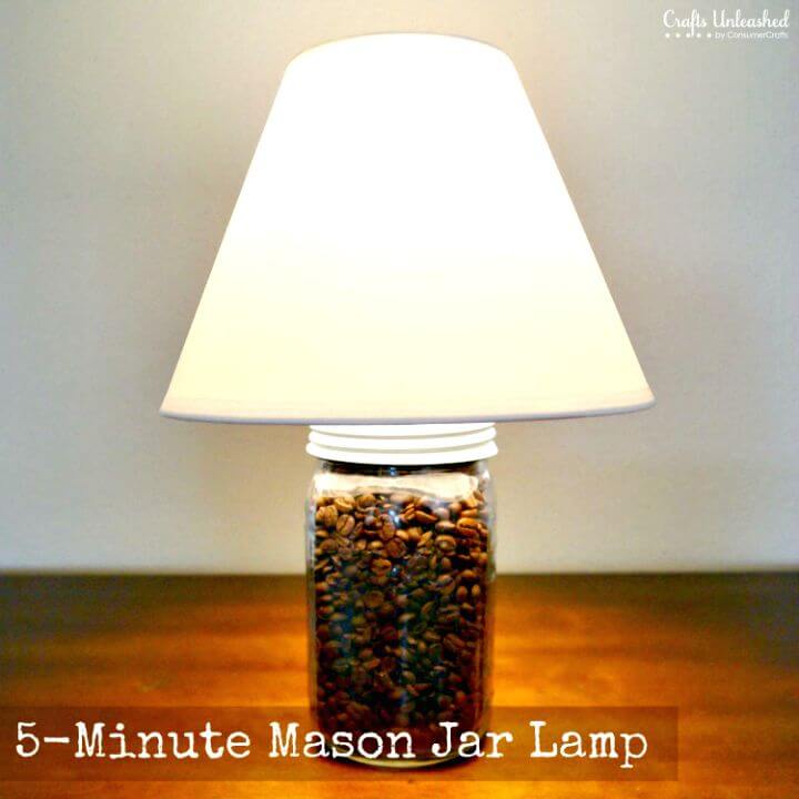 Adorable lámpara de tarro de masón de grano de café de bricolaje
