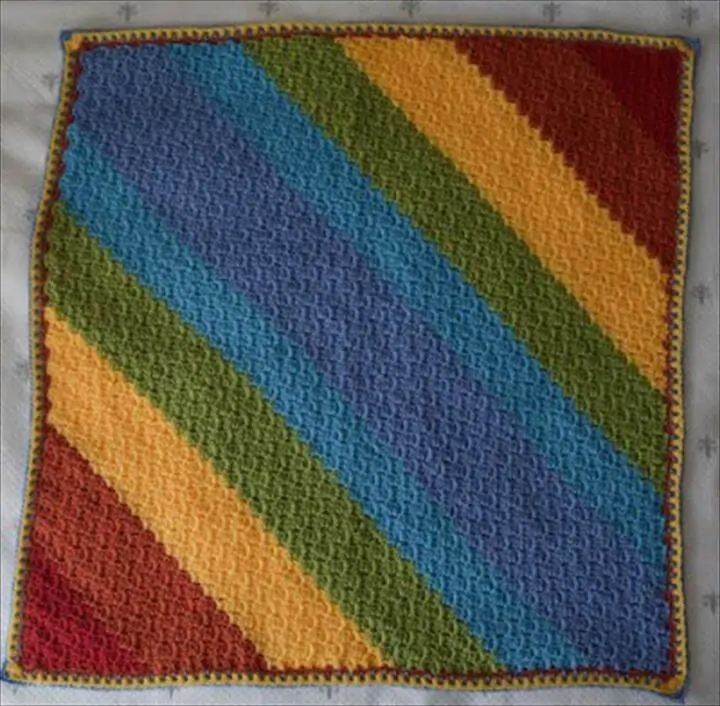 patrón de manta de bebé diagonal fácil de arco iris