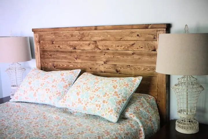 Cabecero de cama tamaño queen de madera recuperada