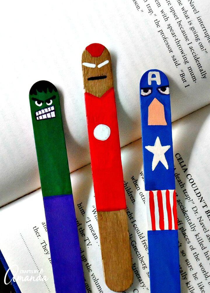 DIY Avengers Bookmarks Craft para niños