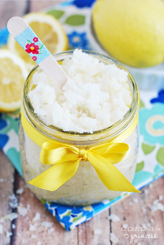 Homemade-Lemon-Sugar-Scrub-Recipe