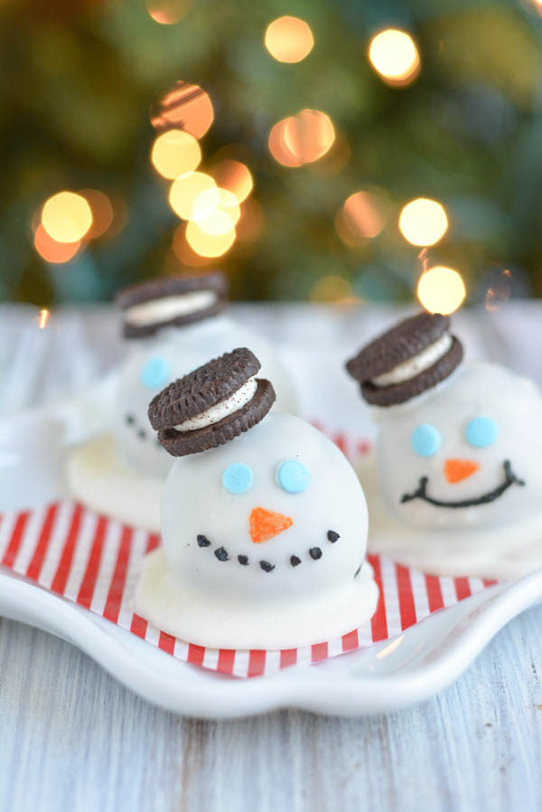 Melting-Snowman-Oreo-Truffles